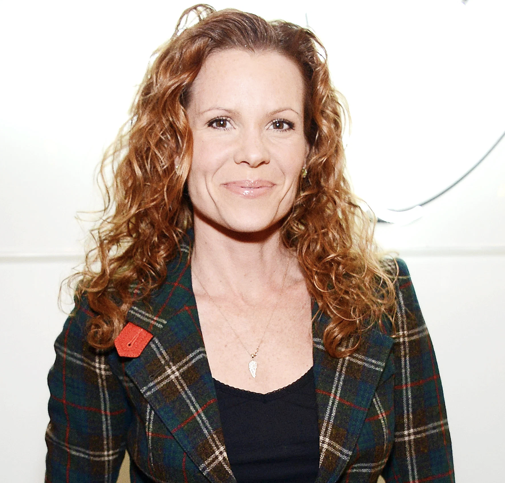 Robyn Lively Pics. 